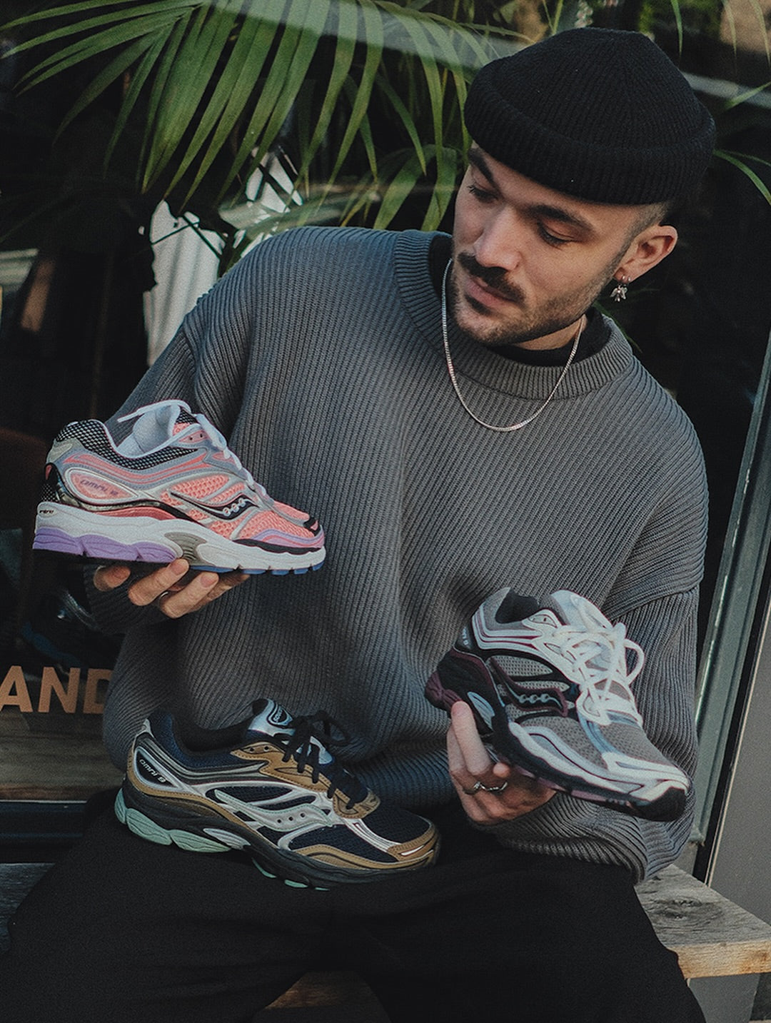 URBAN KICKLAB × SAUCONY