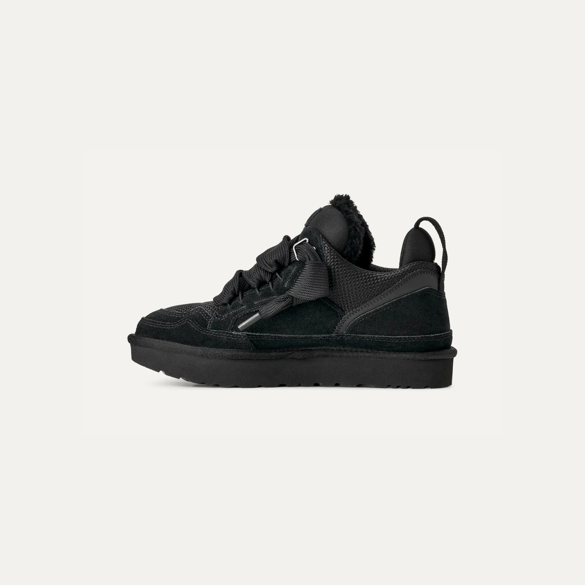 UGG Lowmel Black