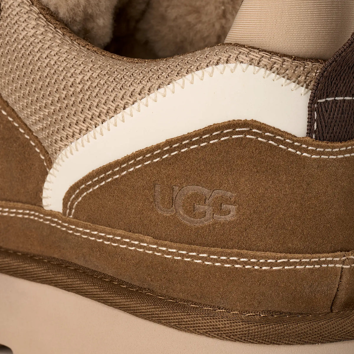 UGG Lowmel Light Bronze