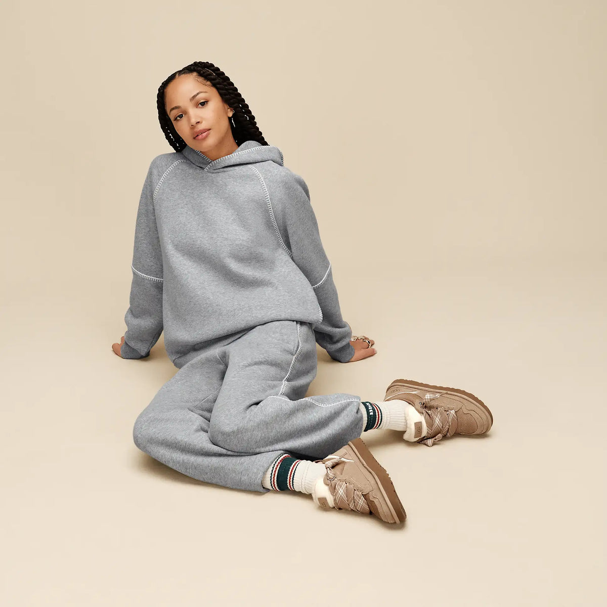 UGG Lowmel Sand