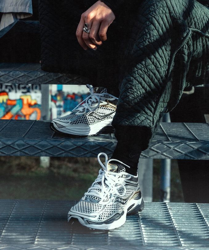 Saucony