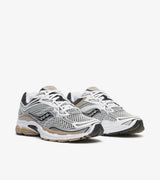 Saucony Progrid Omni 9 "White Saddle"