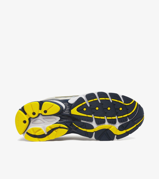 Saucony Progrid Omni 9 "White Grey Yellow"