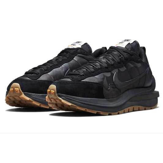 Nike Sacai VaporWaffle Black Gum profil