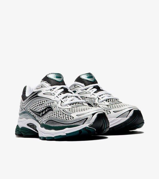 Saucony Progrid Omni 9 "White Pine Green"