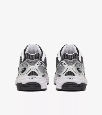 Saucony Progrid Omni 9 "Black White"